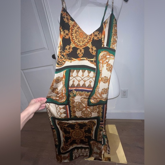 NWT Mello Day Baroque Print Dress XS - Picture 3 of 4